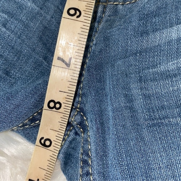 Apple bottom jeans capris - Picture 4 of 6